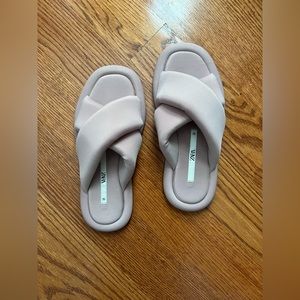 Zara Flat Quilted Crossover Strap Slide Sandals